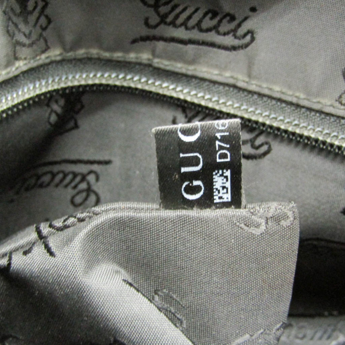 PRE-OWNED Gucci Guccissima · Embossed Leather