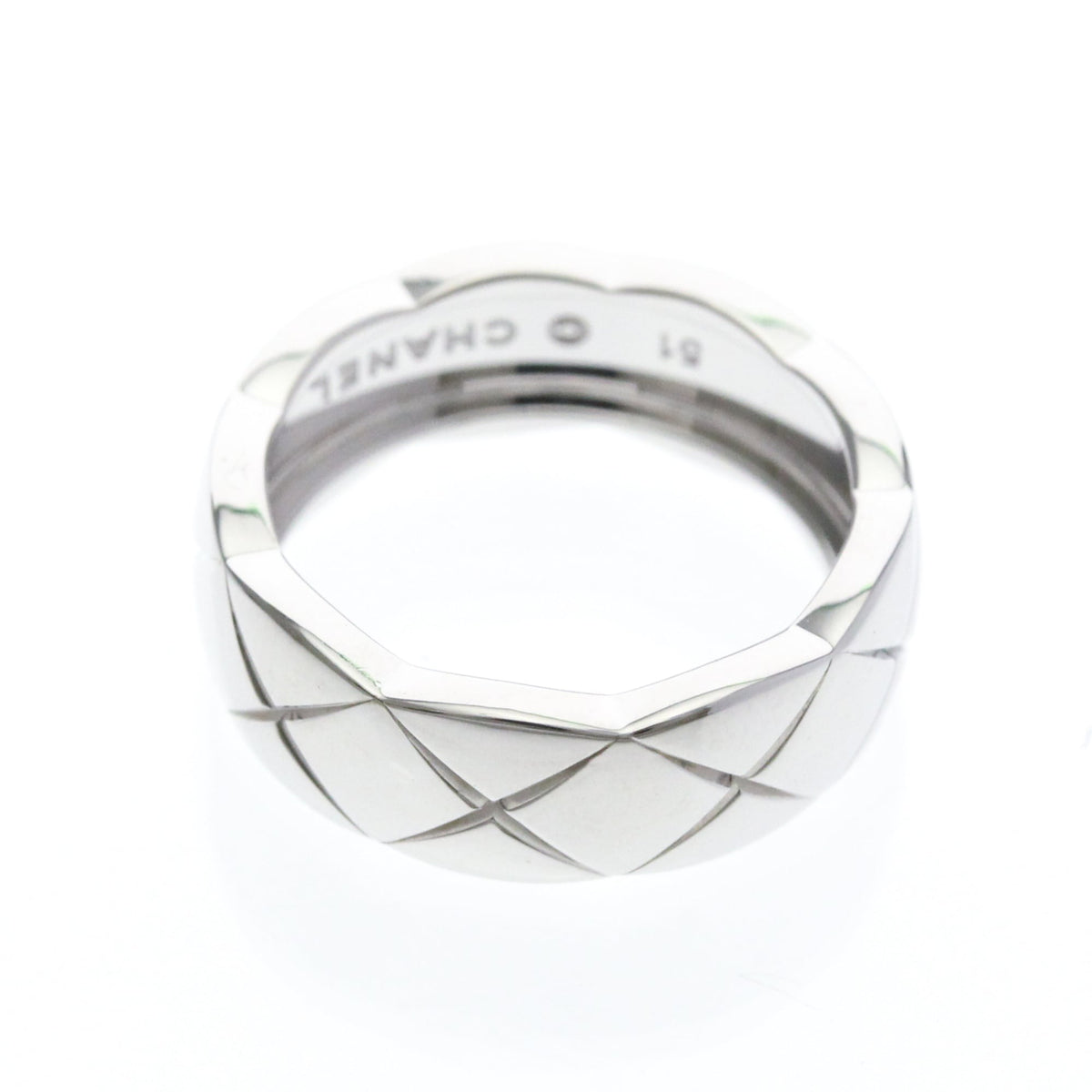 PRE-OWNED Chanel Coco Crush · 18K White Gold Size 5.75