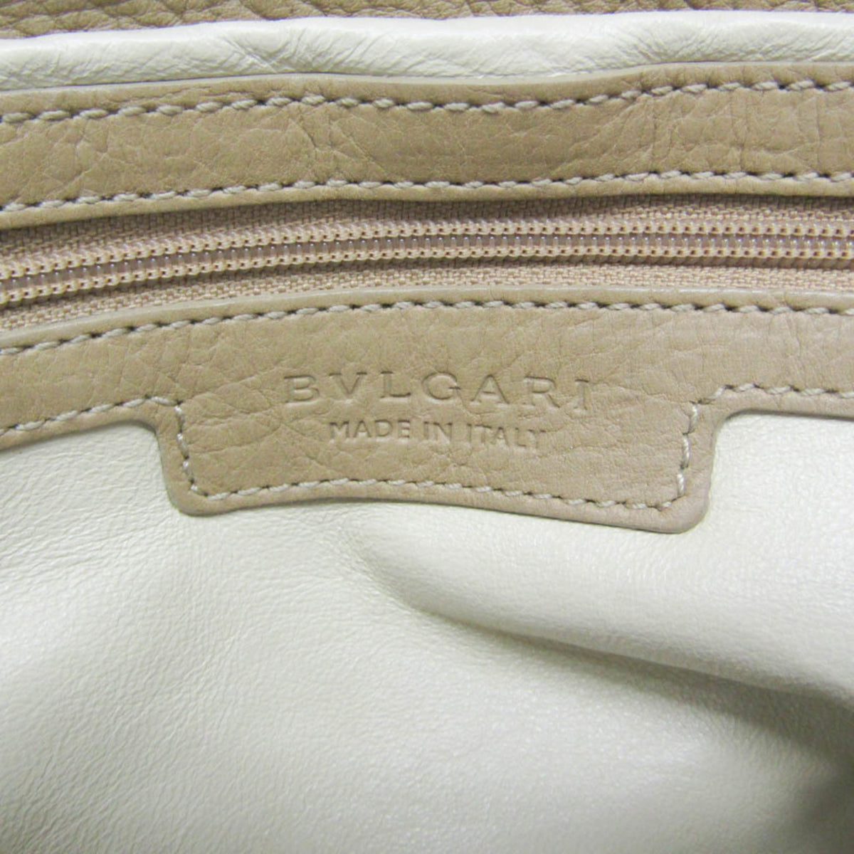 PRE-OWNED Bvlgari Chain Flap · Calfskin Shoulder Bag