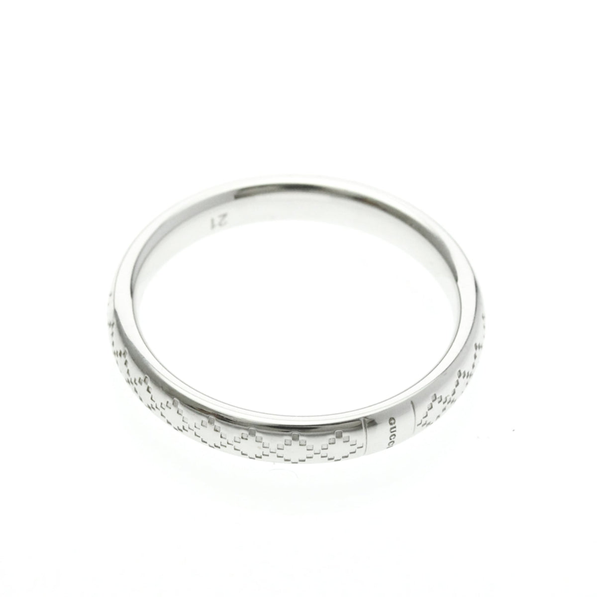 PRE-OWNED Gucci Diamantissima · 18K White Gold Size 9.5