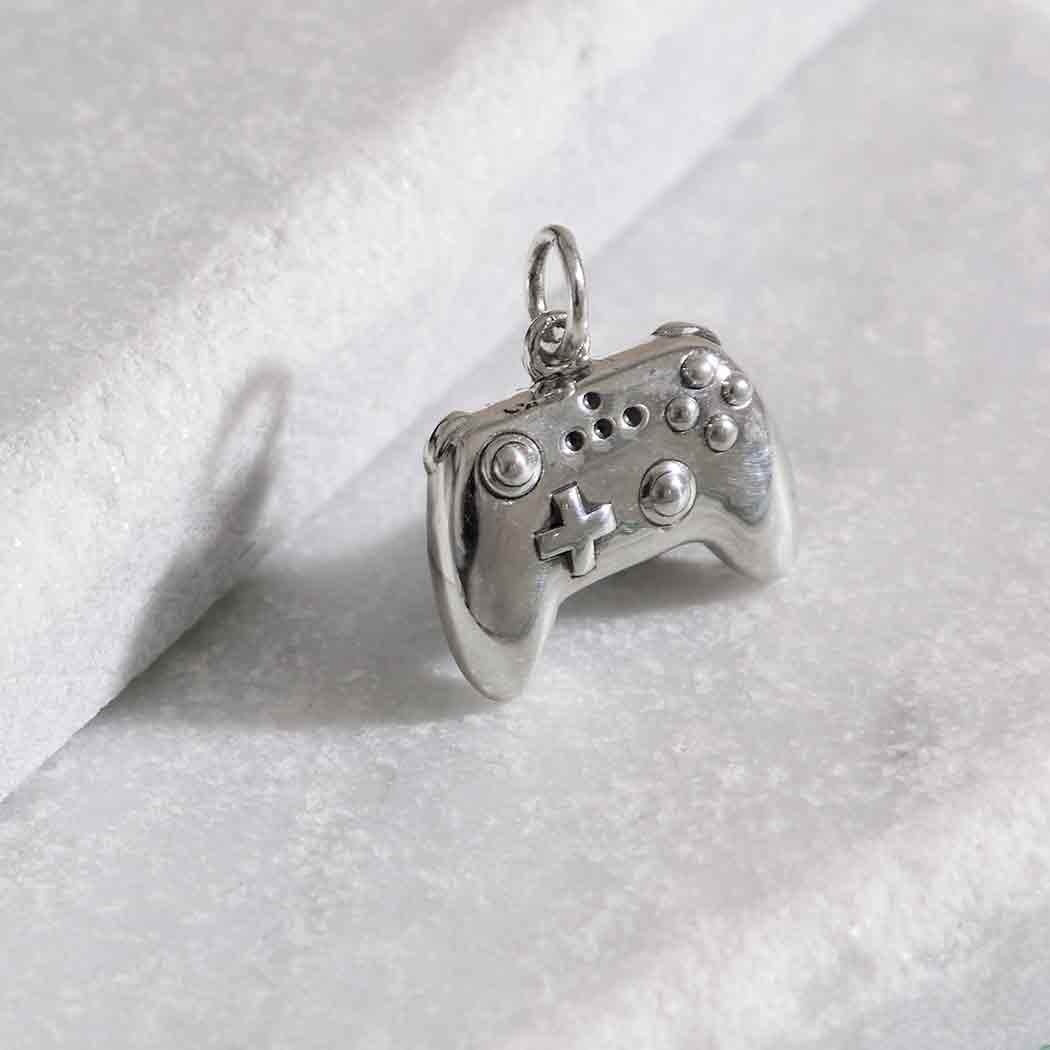 Sterling Silver Game Controller Necklace – Gamer Charm Necklace – 18" Cable Chain