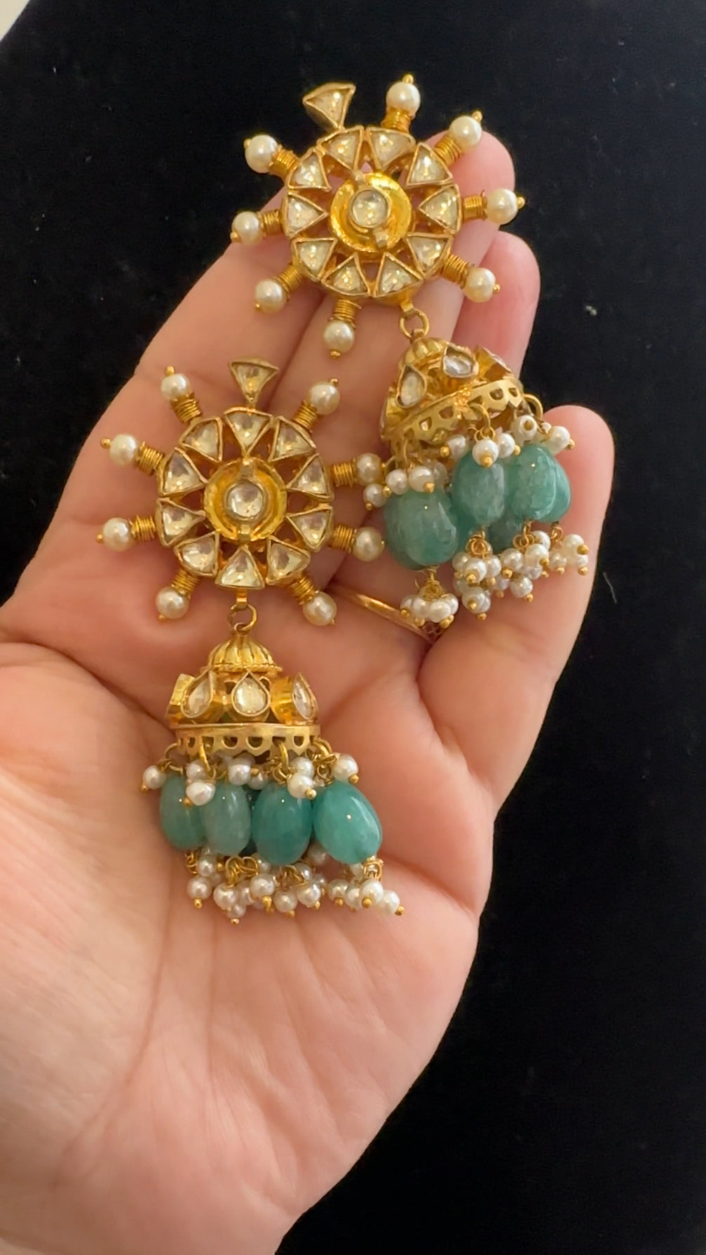 DER812 Pachi kundan jhumka with green beads (READY TO SHIP )