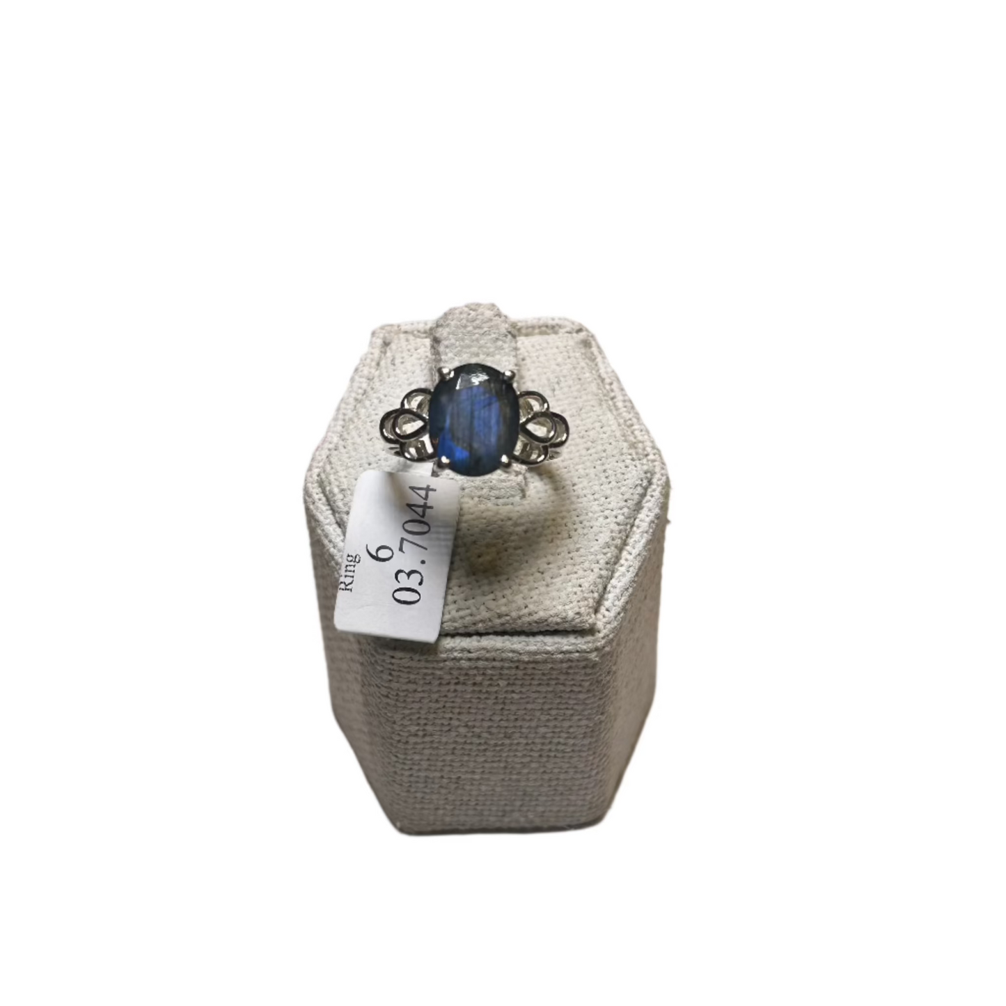 Labradorite Ring Size 6 (03.7044)