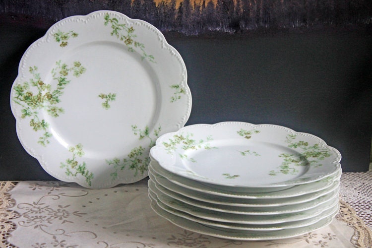 Berry Bowls by Limoges Elite. Set of Eight Berry Bowls. 5 inch Serving Bowls with Pink Roses & Scalloped Rim.