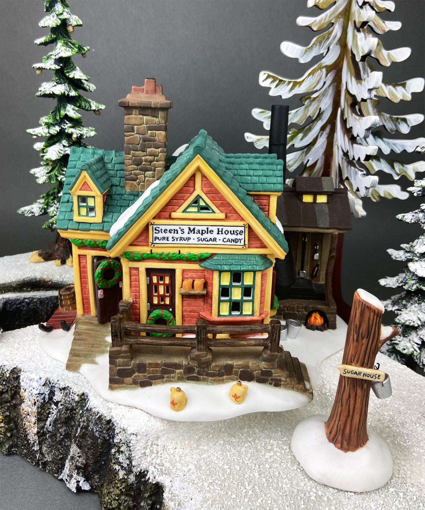 Tutbury Printer Christmas Village House by Dept 56. Illuminated Christmas Village House. Dickens Village Series. Holiday Decor.