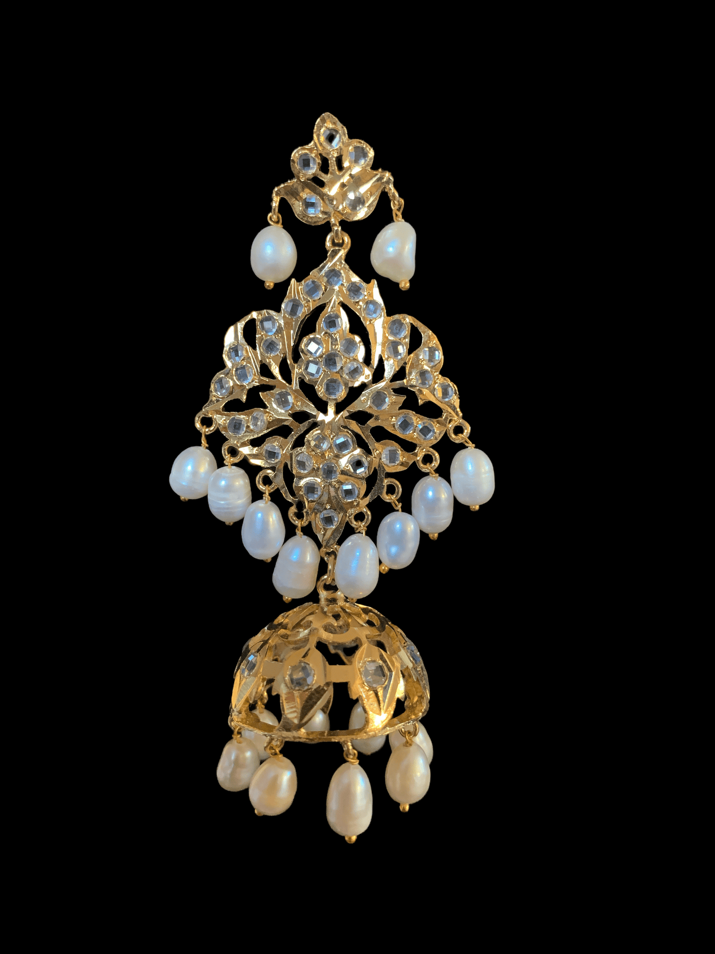 DER92 Lina earrings in fresh water pearls (READY TO SHIP )