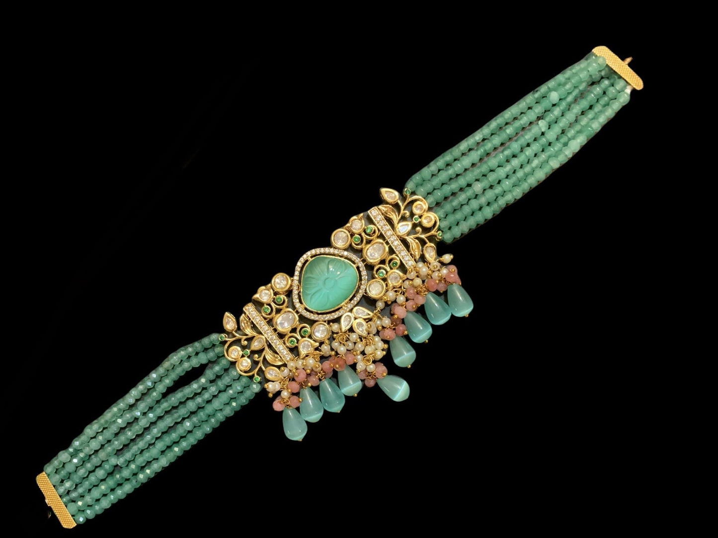 C44 Sidra choker in mint ( READY TO SHIP) )