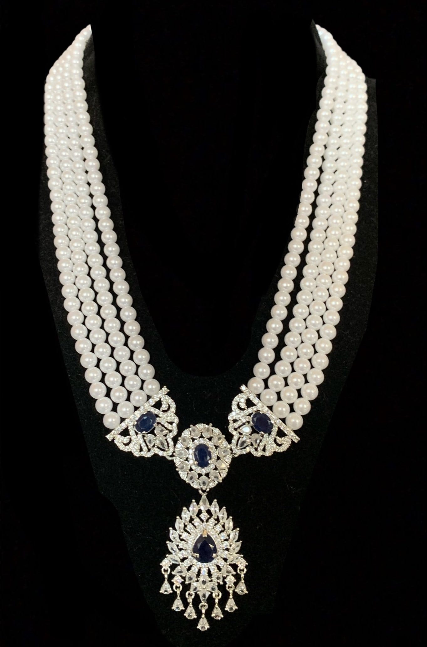 Manahil cz set sapphire ( READY TO SHIP) )