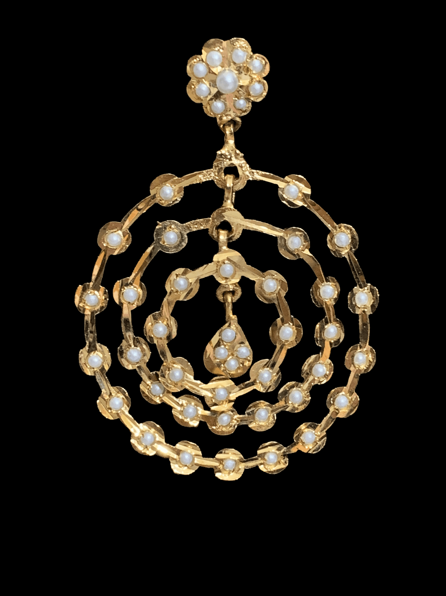 DER86 Komal chandbali ( READY TO SHIP )