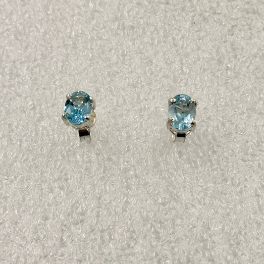 Sterling Silver Oval Aquamarine Post Earrings Size 2