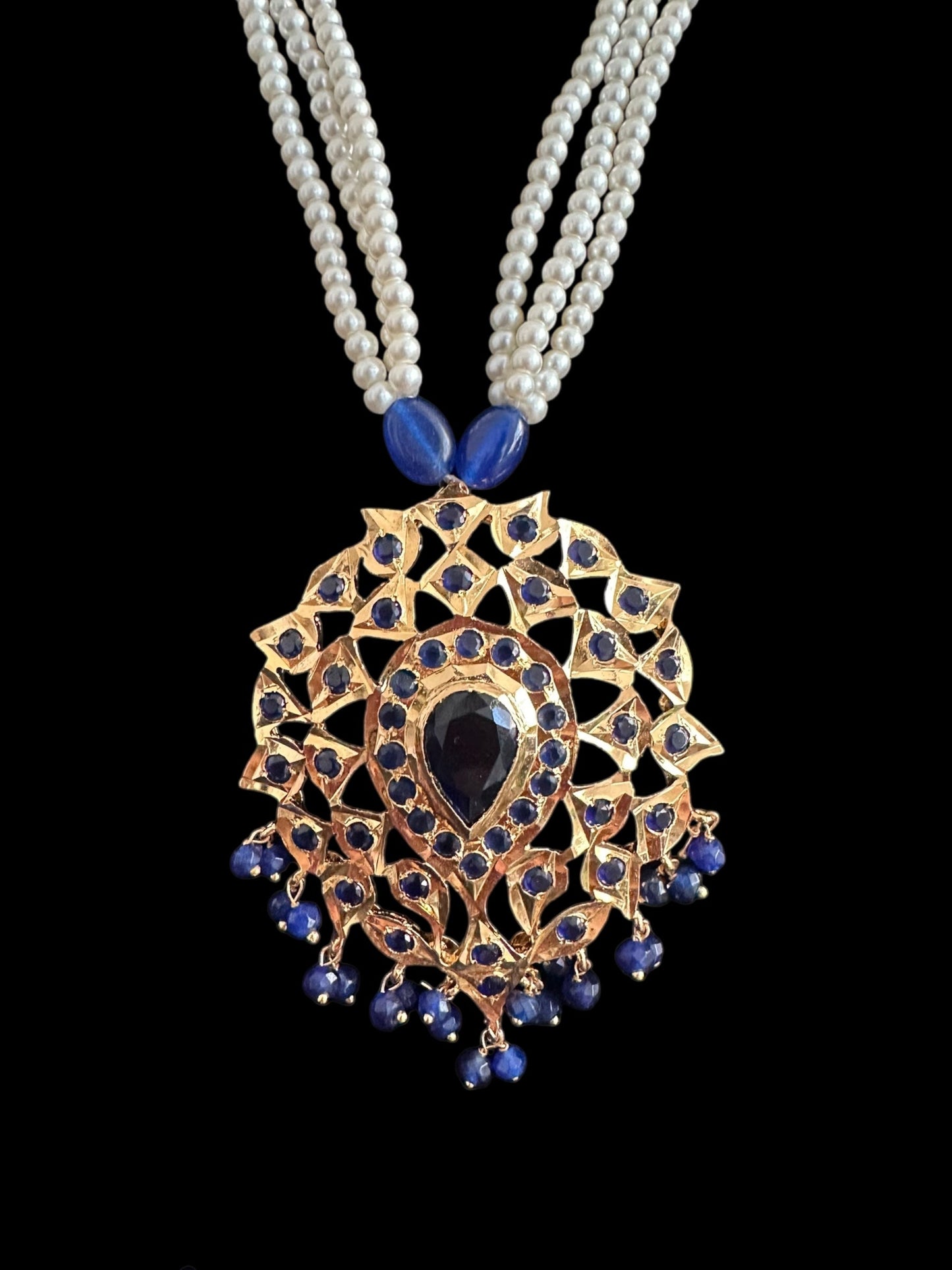 PS555 Elena pendant set with pearls and blue stones ( READY TO SHIP )