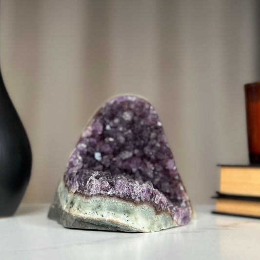 Amethyst cluster with incredible shine and huge crystals, Semi precious gemstones