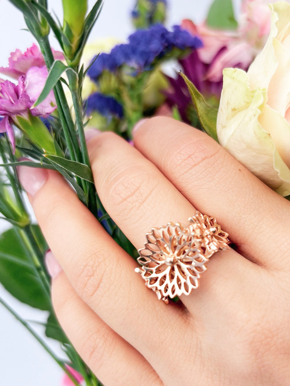 Big Bouquet Filigree Ring