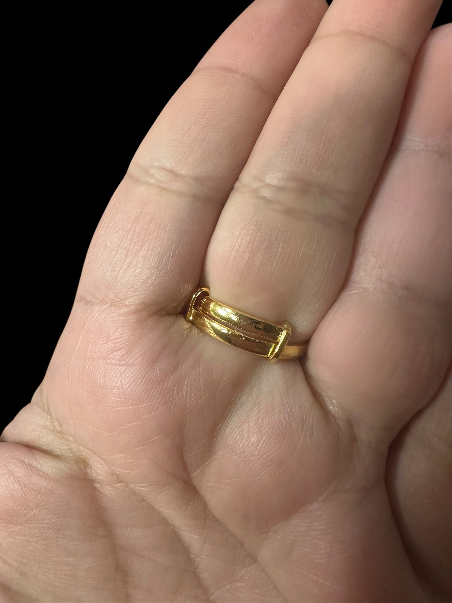 Koyal oval ruby emerald jadau ring ( READY TO SHIP )