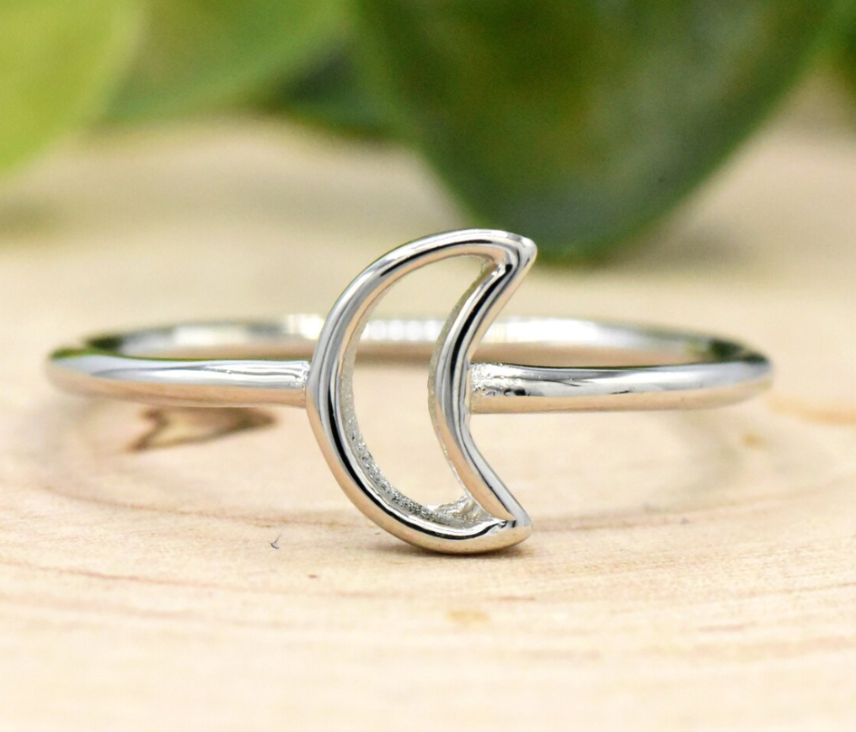 Open Moon Ring – Sterling Silver Crescent Moon Band (Size 7)