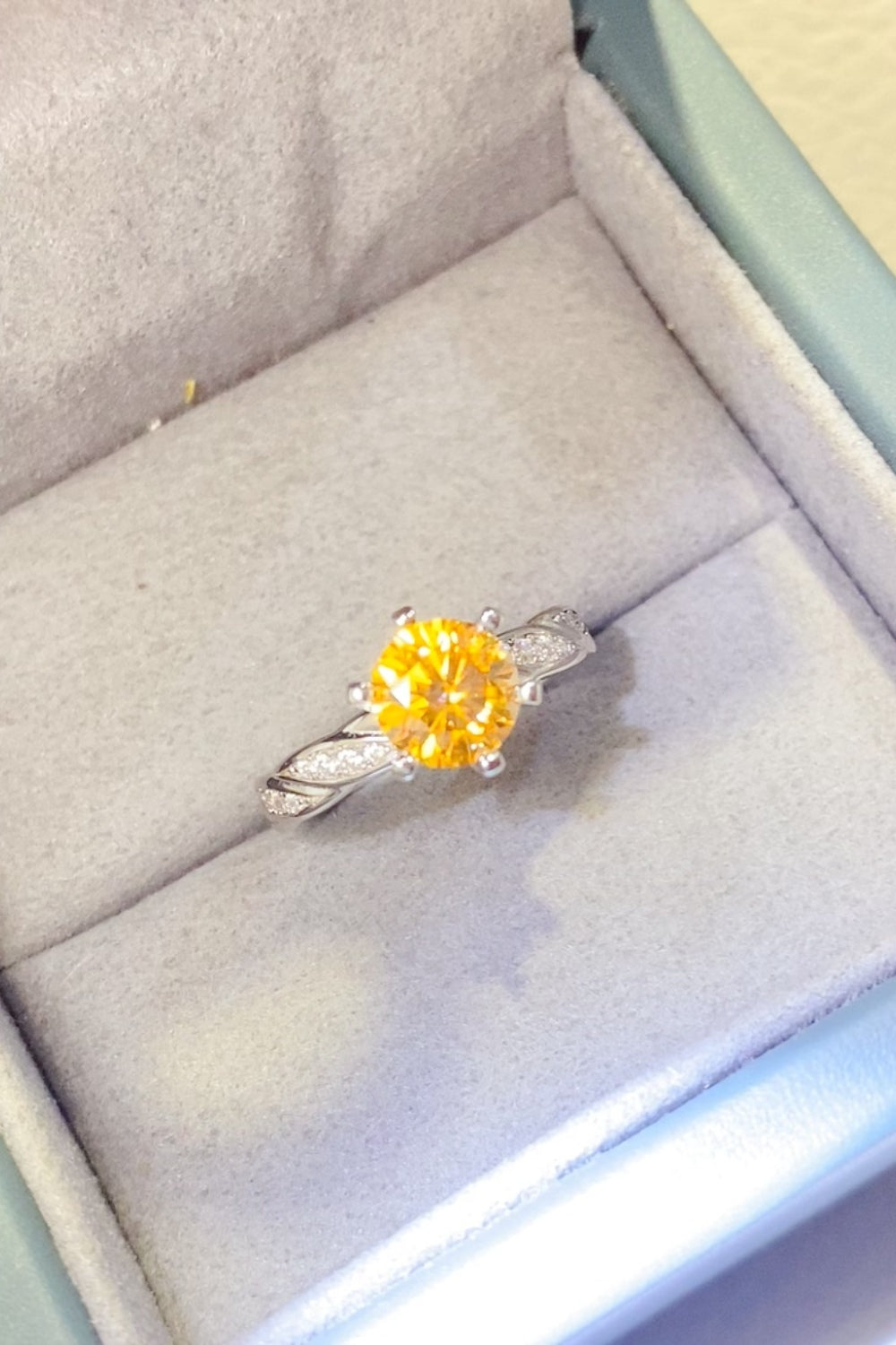 2 Carat Yellow Brilliant Round Cut Sparkala™ Pure Sterling Silver Ring