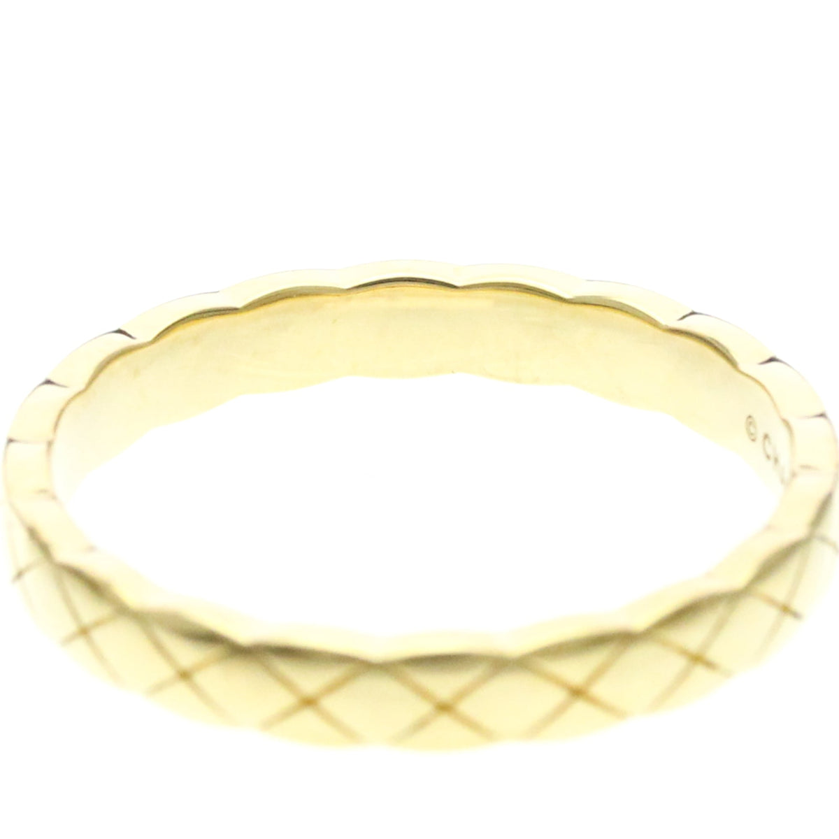 PRE-OWNED Chanel Coco Crush · 18K Yellow Gold Size 8.75