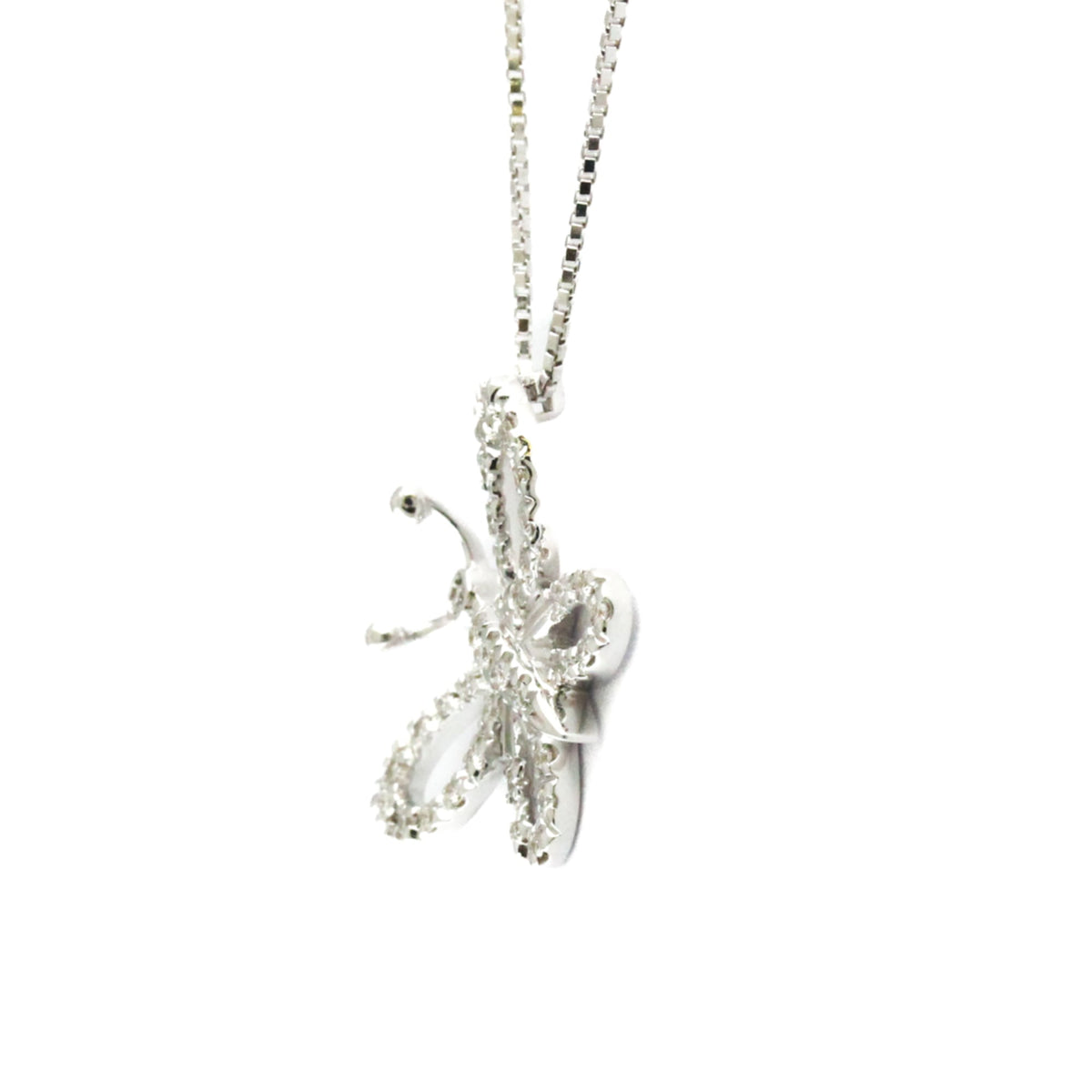 PRE-OWNED Gucci Butterfly · 18K White Gold · Diamond
