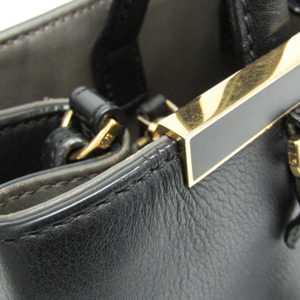 PRE-OWNED Fendi Toujour · Leather
