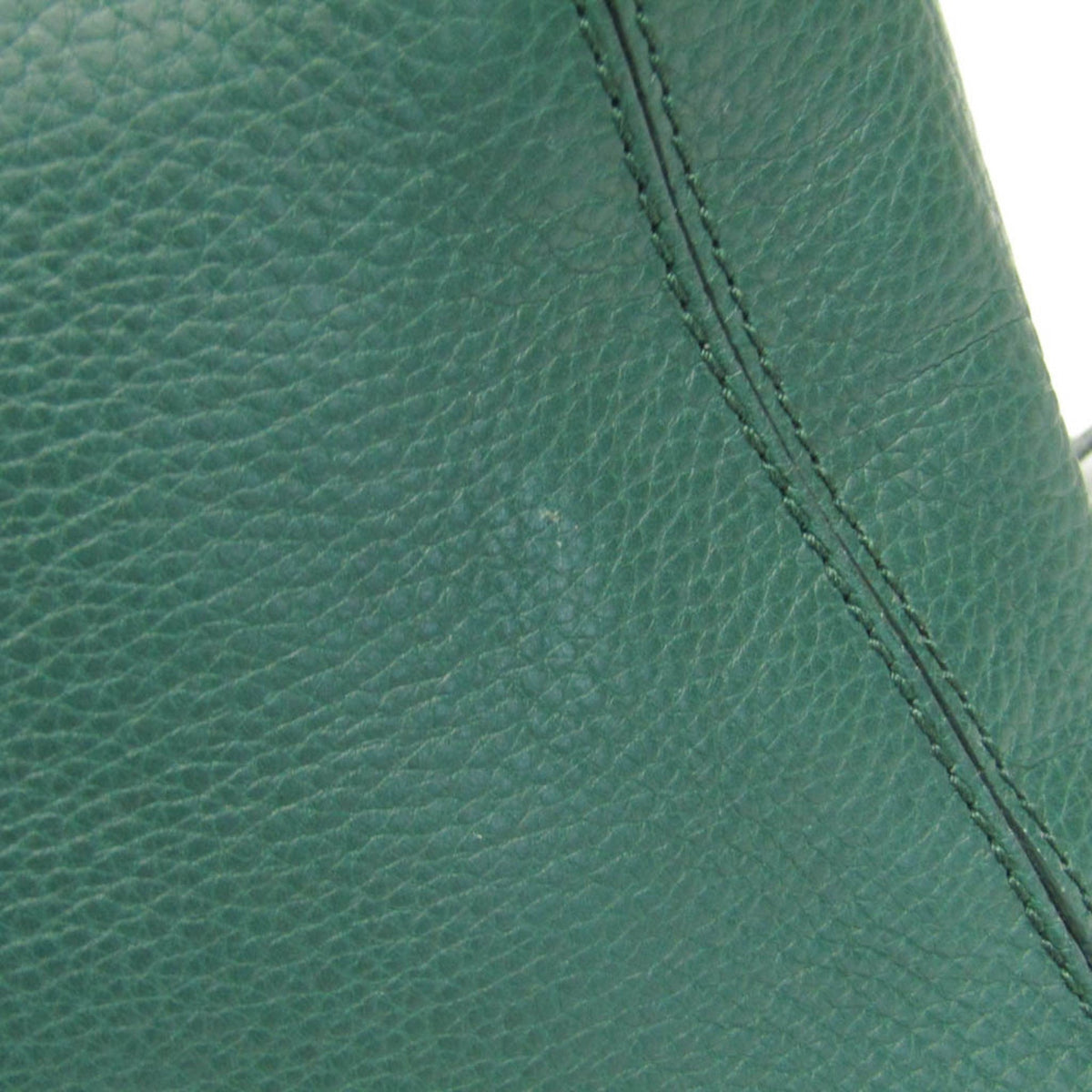 PRE-OWNED Bvlgari Octo Crossbody · Leather