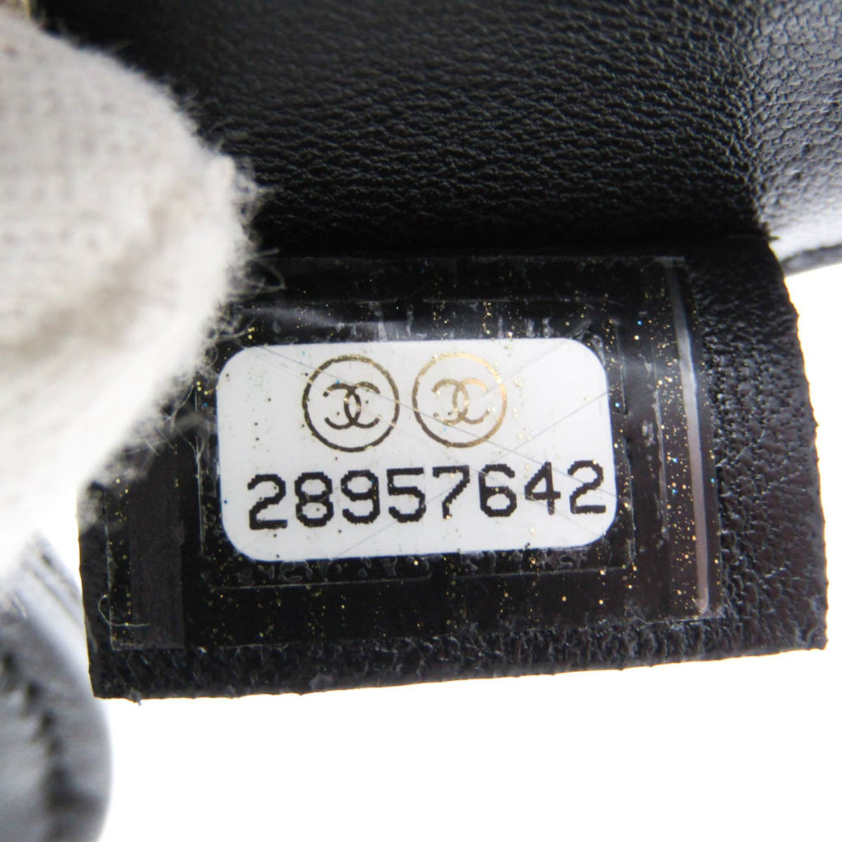 PRE-OWNED Chanel Matelasse · Lambskin Charm