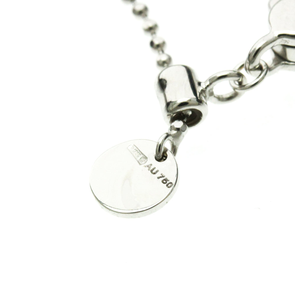 PRE-OWNED Gucci Diamond Tag · 18K White Gold