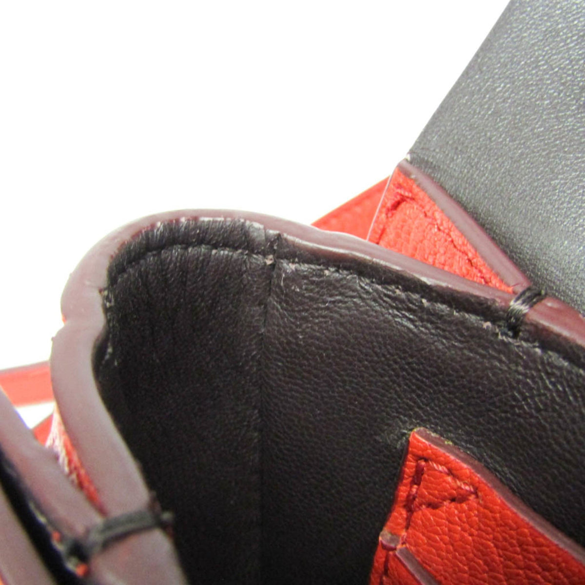 PRE-OWNED Burberry D-Ring · Leather Shoulder Bag
