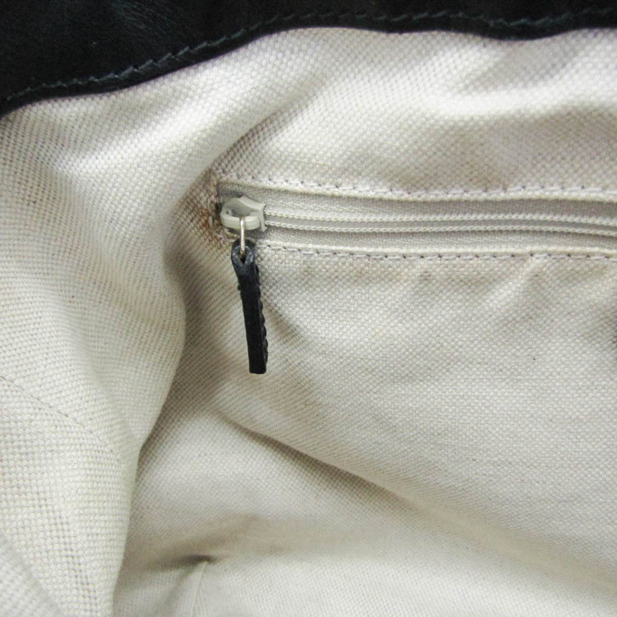 PRE-OWNED Gucci Sukey · Diamante Canvas