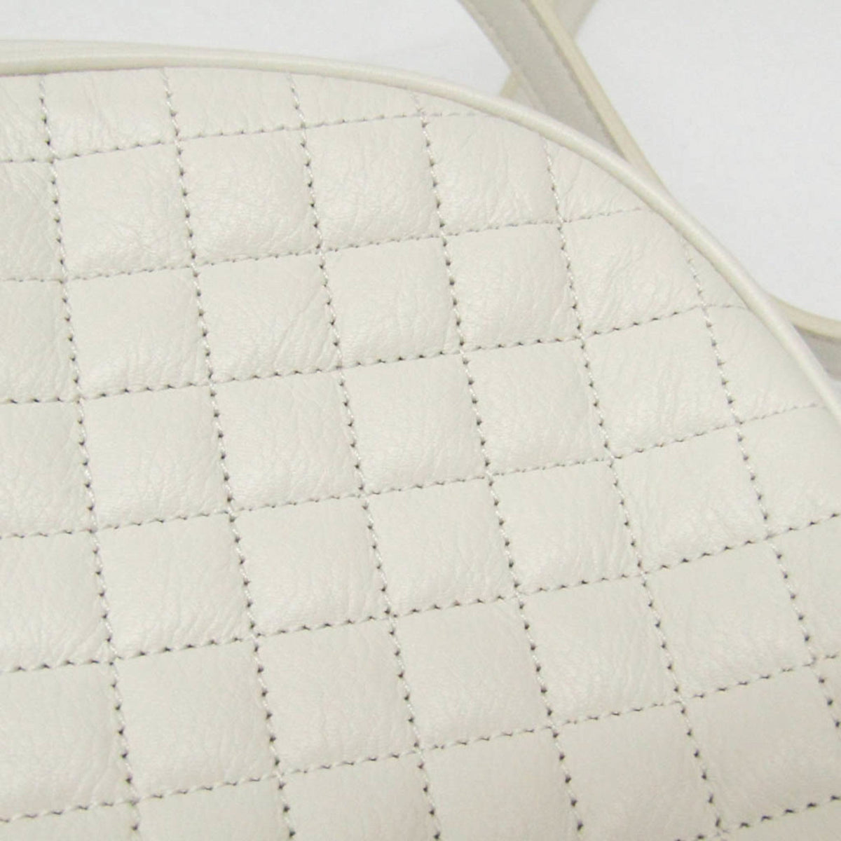 PRE-OWNED Celine C Charm Medium Camera · Calfskin