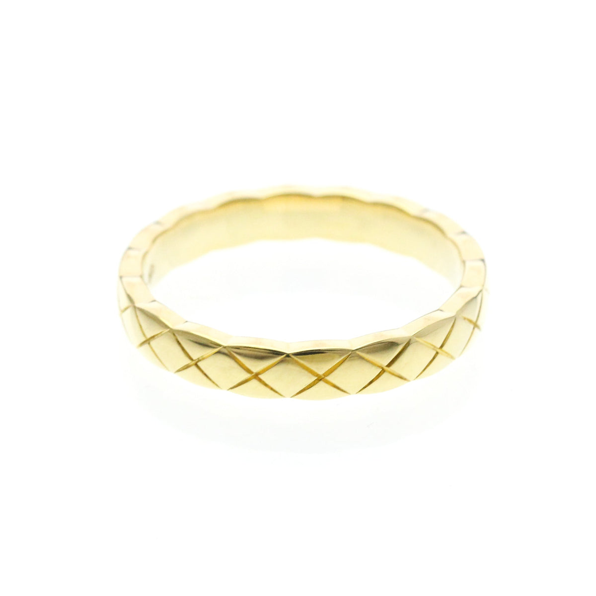 PRE-OWNED Chanel Coco Crush Mini · 18K Yellow Gold Size 6.25