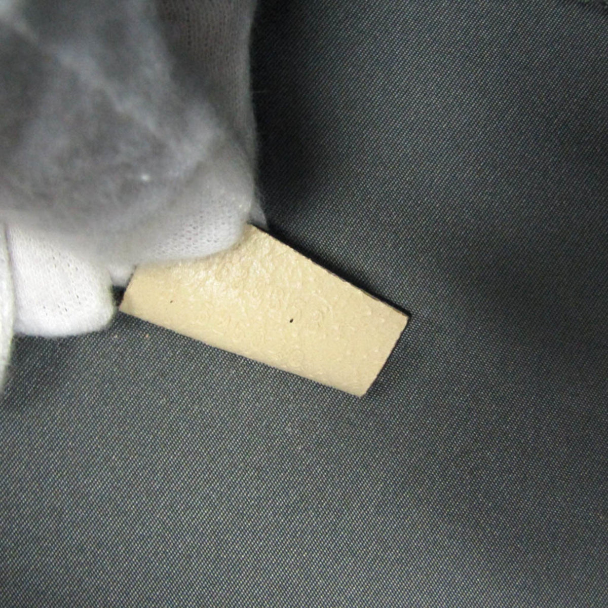 PRE-OWNED Gucci Off The Grid · Nylon Canvas