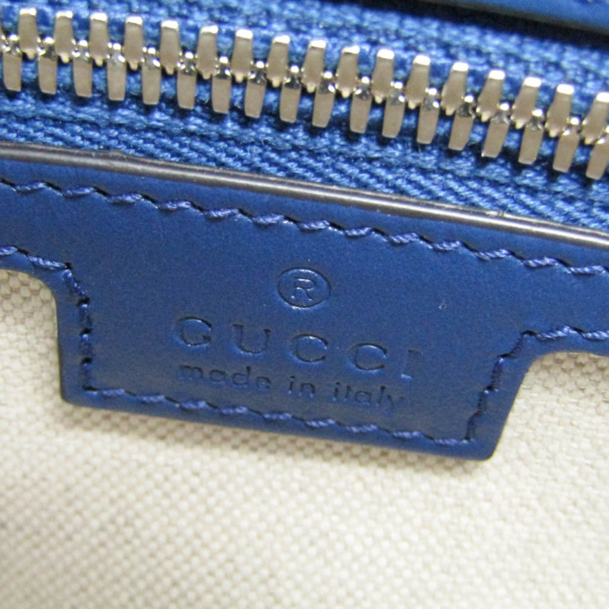 PRE-OWNED Gucci GG Embossed Tote · Leather