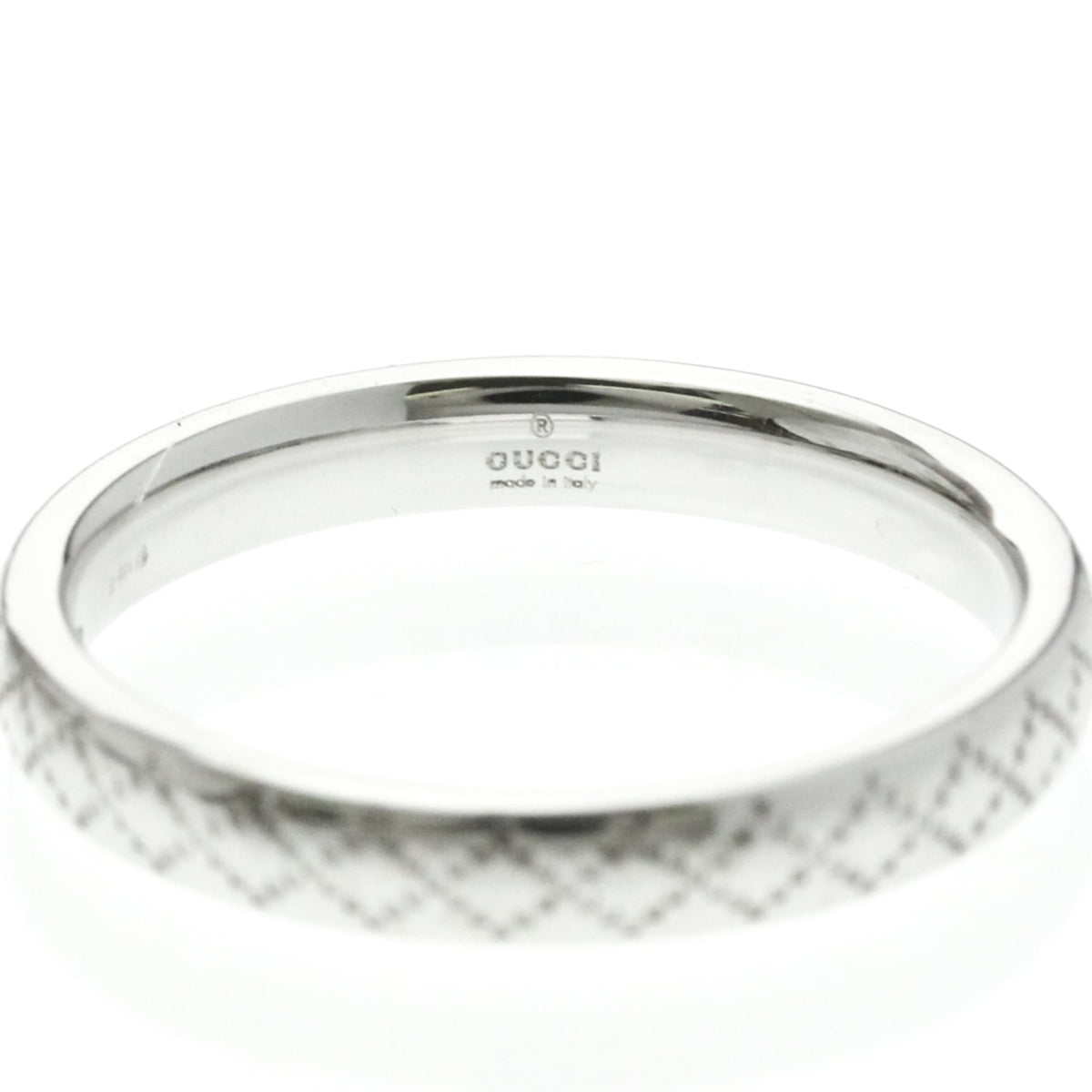 PRE-OWNED Gucci Diamantissima · 18K White Gold Size 9.5