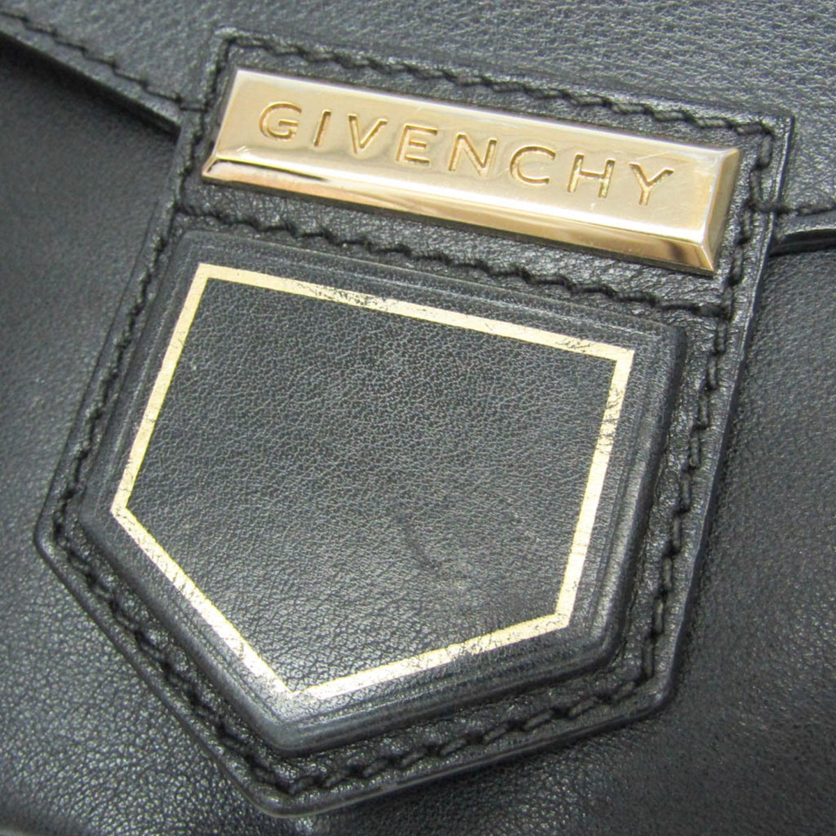 PRE-OWNED Givenchy Nobile · Leather Shoulder Bag