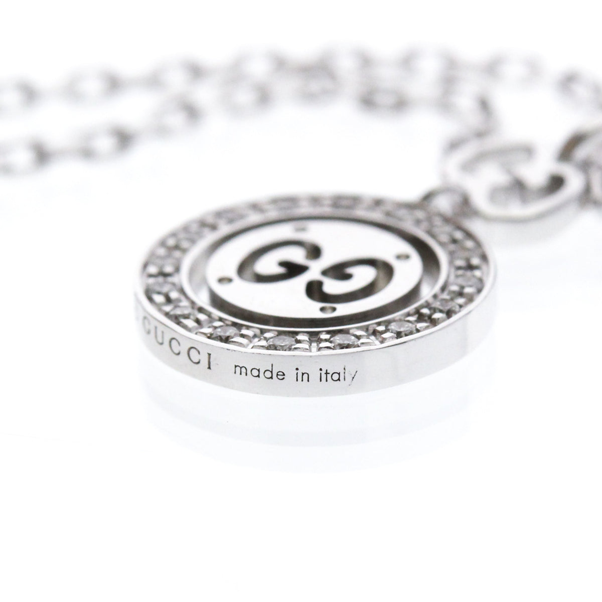 PRE-OWNED Gucci Icon · 18K White Gold · Diamond