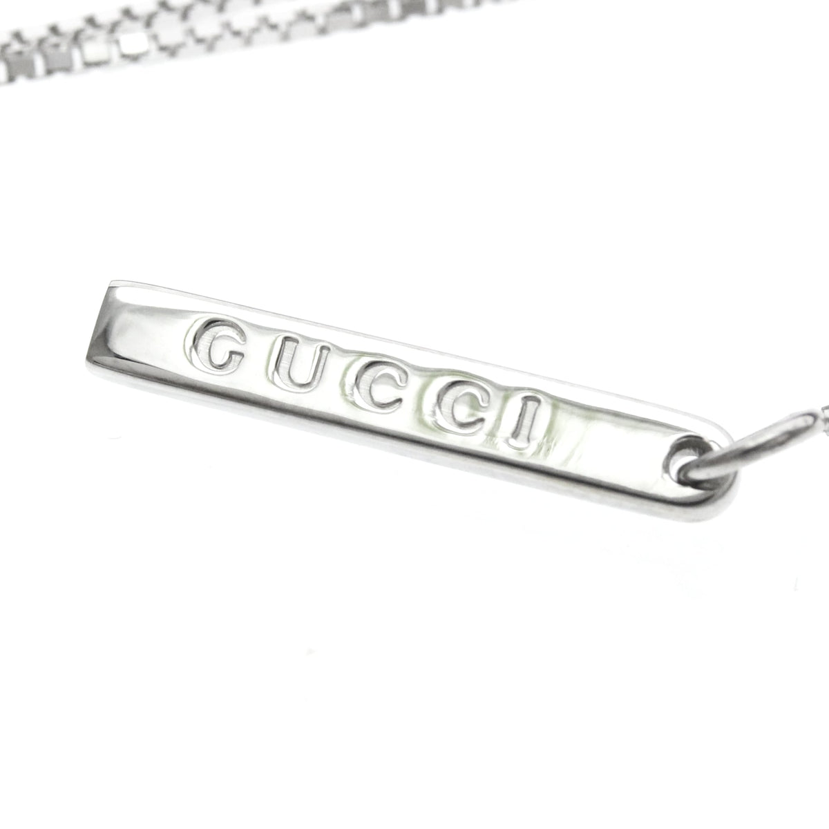 PRE-OWNED Gucci Lariat · 18K White Gold
