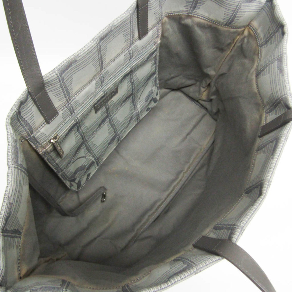 PRE-OWNED Chanel New Travel Line · Nylon Canvas
