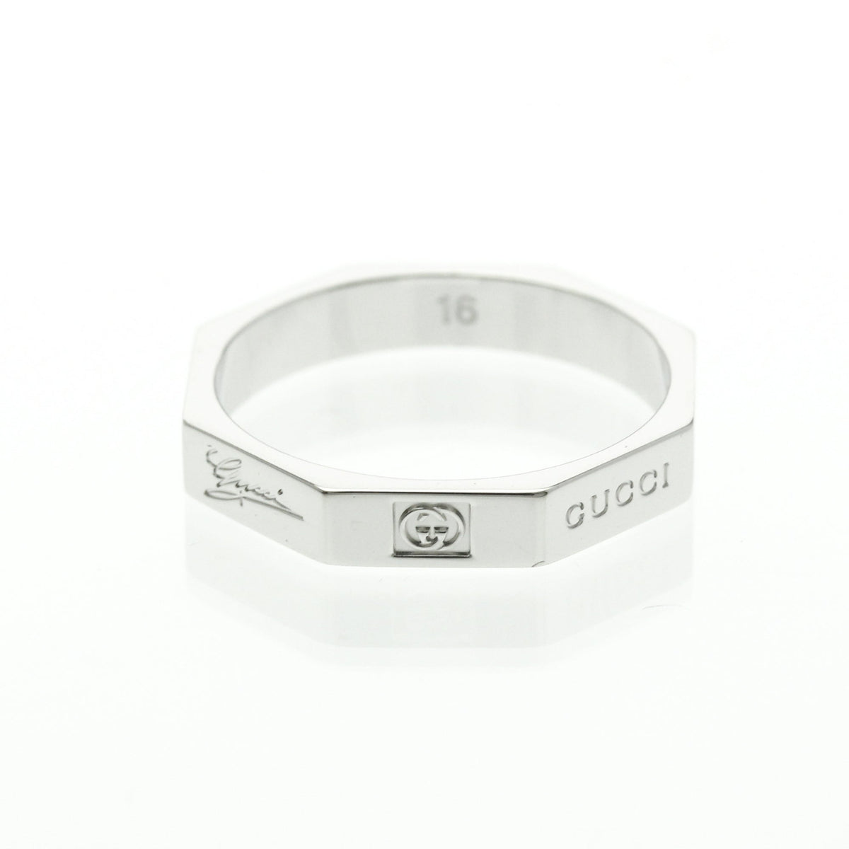PRE-OWNED Gucci Octagonal · 18K White Gold Size 7.5
