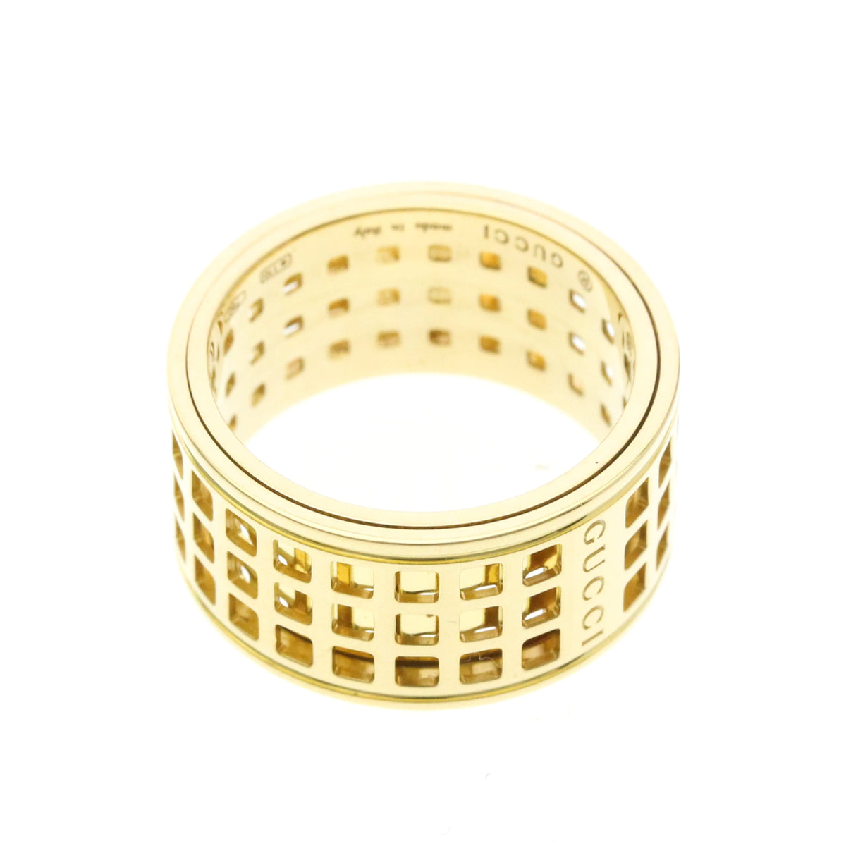 PRE-OWNED Gucci Scroll Wide · 18K Yellow Gold Size 8.25