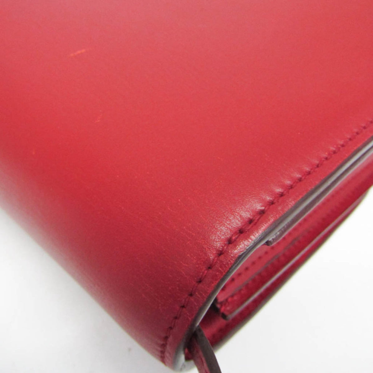 PRE-OWNED Celine Classic Box Medium · Calfskin