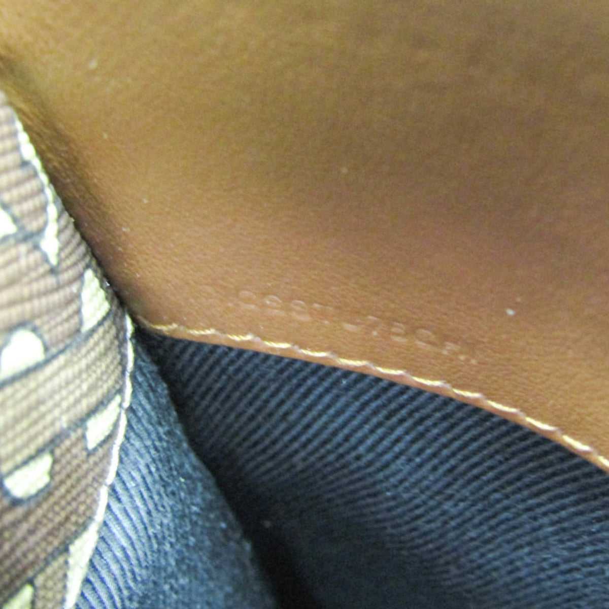 PRE-OWNED Burberry TB Monogram · Clutch