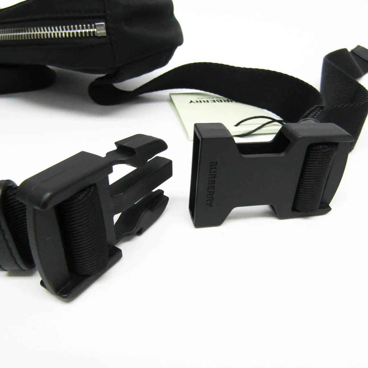 PRE-OWNED Burberry · Nylon Belt Bag
