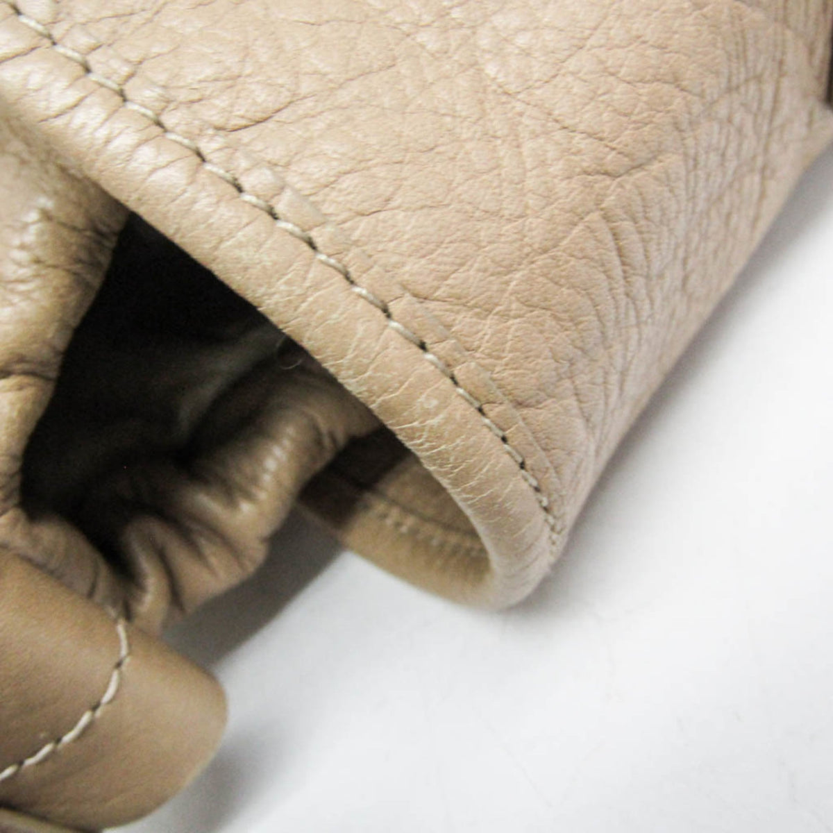 PRE-OWNED Bvlgari Chain Flap · Calfskin Shoulder Bag