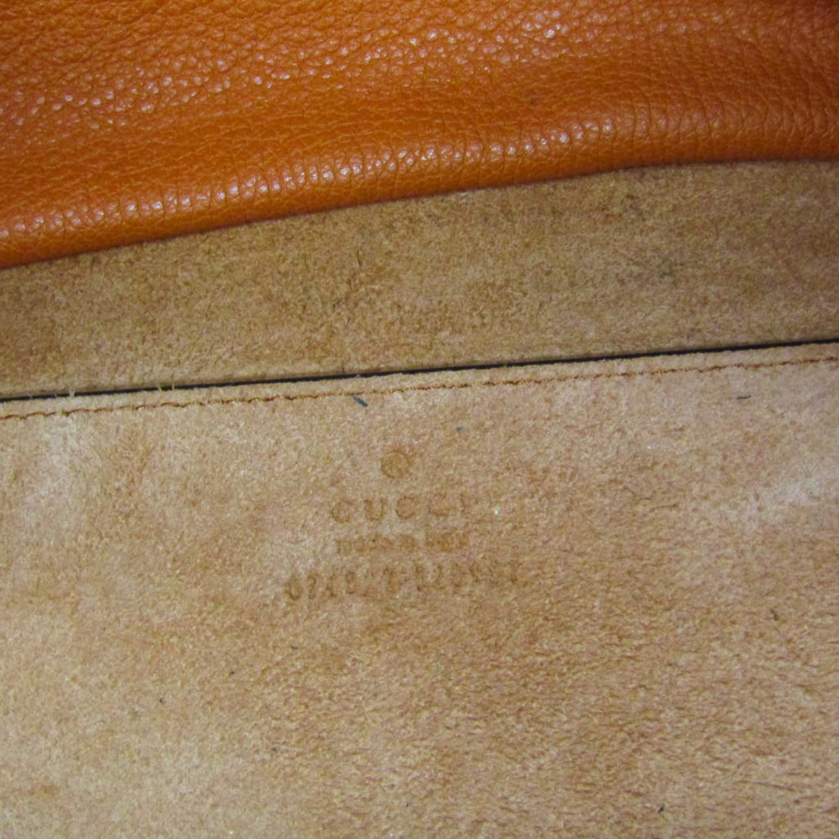 PRE-OWNED Gucci Logo Tote · Leather
