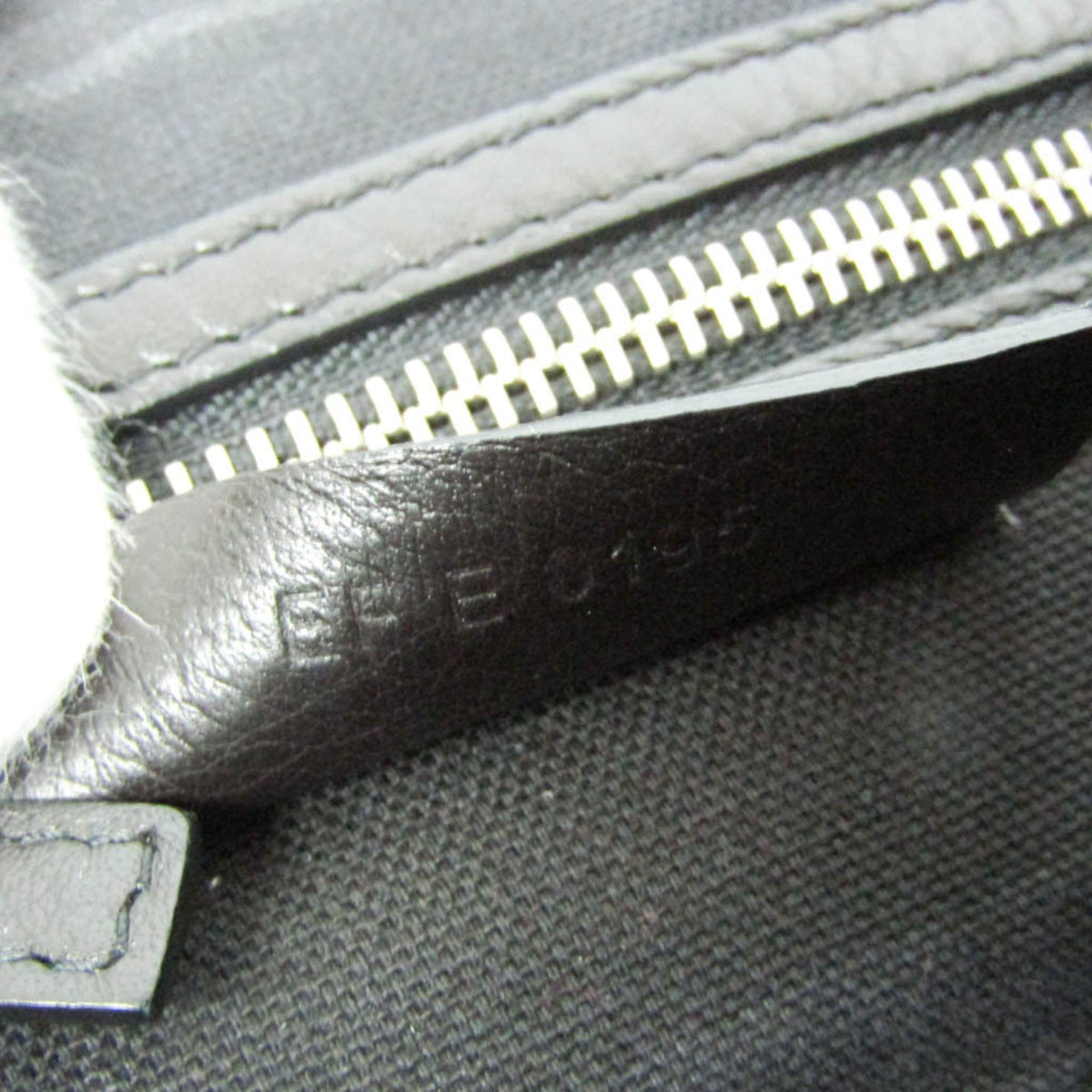 PRE-OWNED Givenchy Pandora · Leather Backpack
