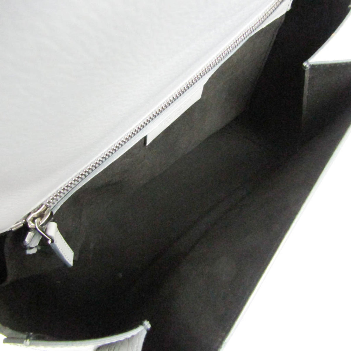 PRE-OWNED Givenchy Pandora Box Medium · Embossed Leather