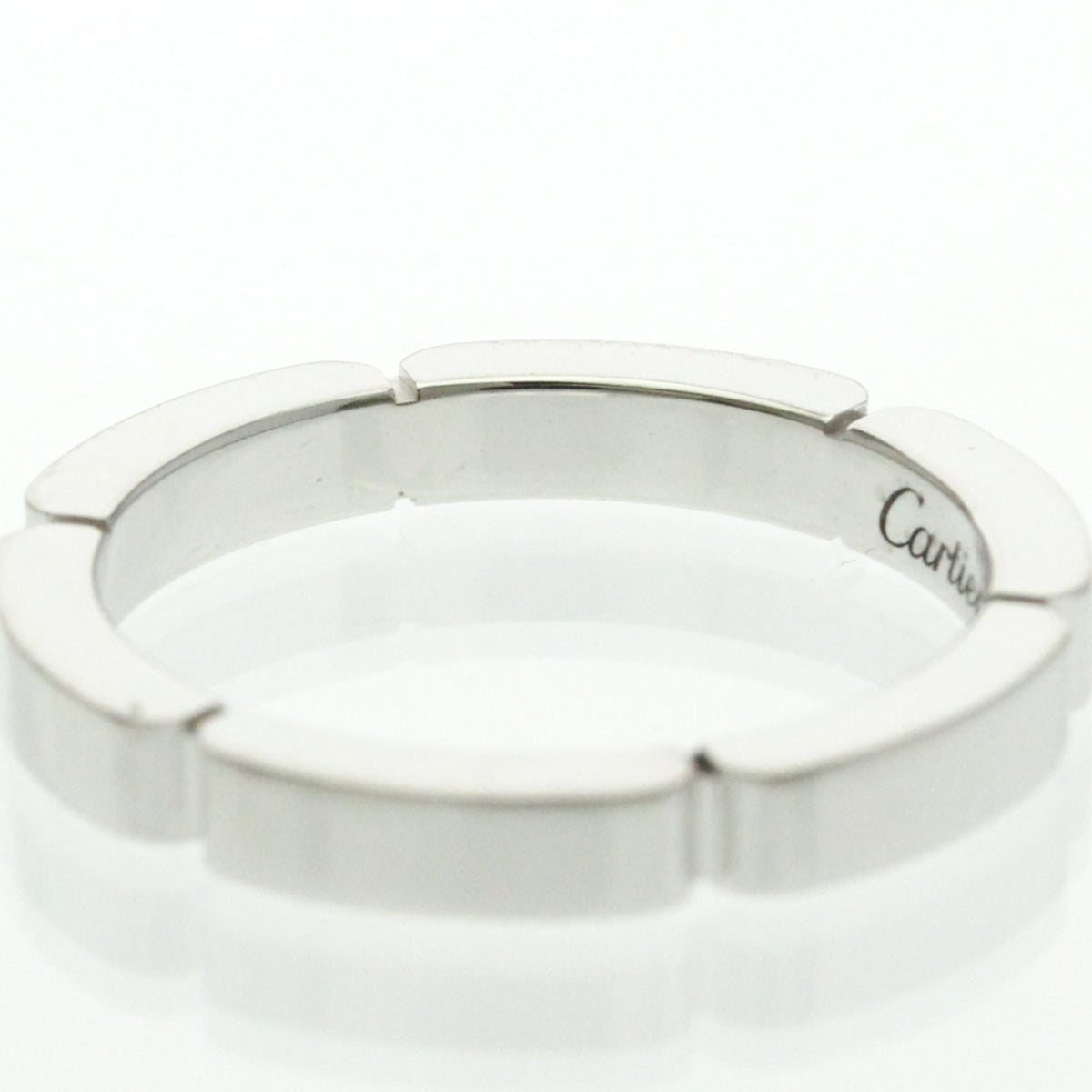 PRE-OWNED Cartier Maillon Panthère · 18K White Gold