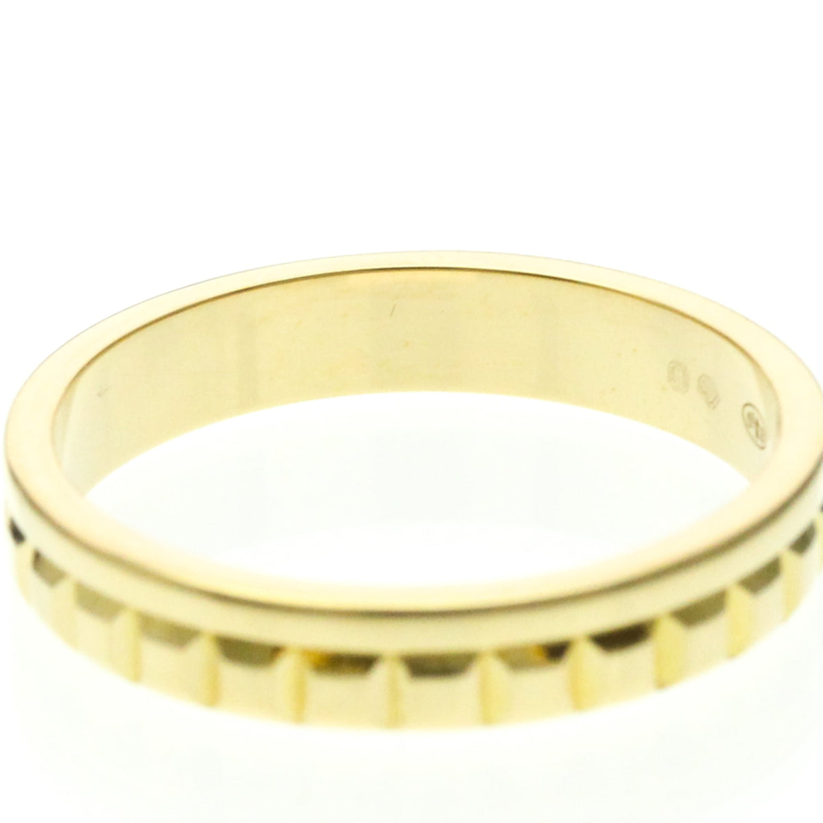 PRE-OWNED Boucheron Quatre Radiant · 18K Yellow Gold Size 8.75