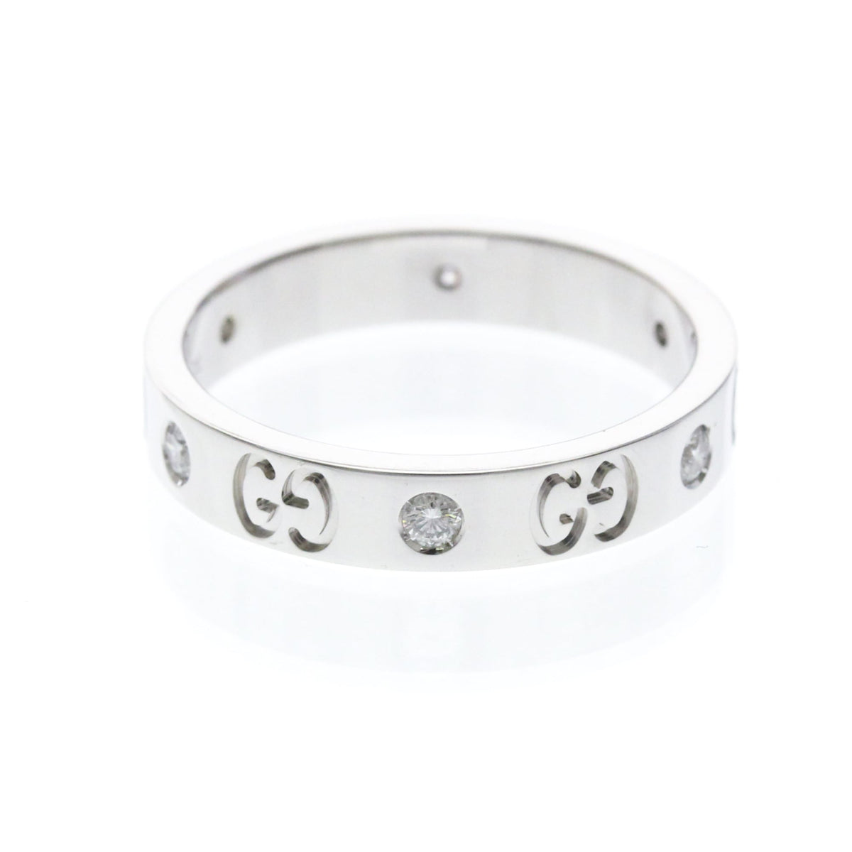 PRE-OWNED Gucci Icon · 18K White Gold · Diamond