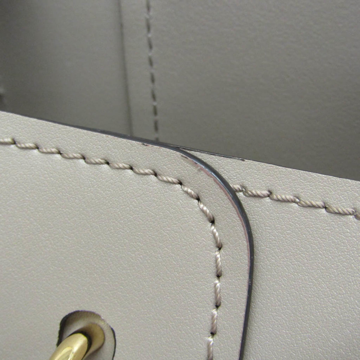 PRE-OWNED Chloé Mylo · Leather Tote